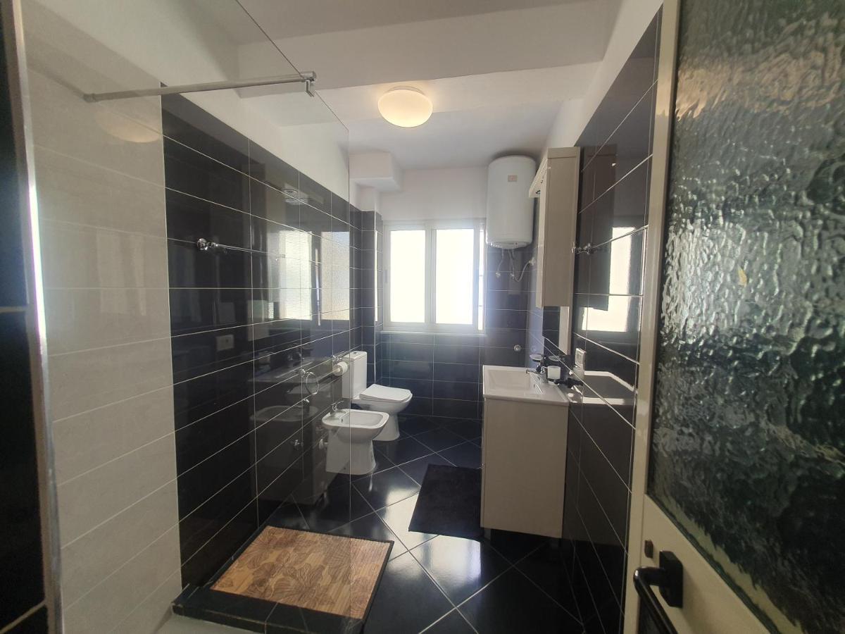 Apartment In The Heart Of Tirana , Bllok Exterior foto